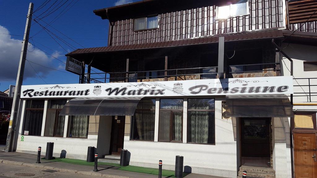 Pensiune Matrix Curtea De Arges Bagian luar foto
